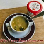 Romige broccolisoep met kaas, eenvoudig gemaakt met slechts 5 ingrediënten